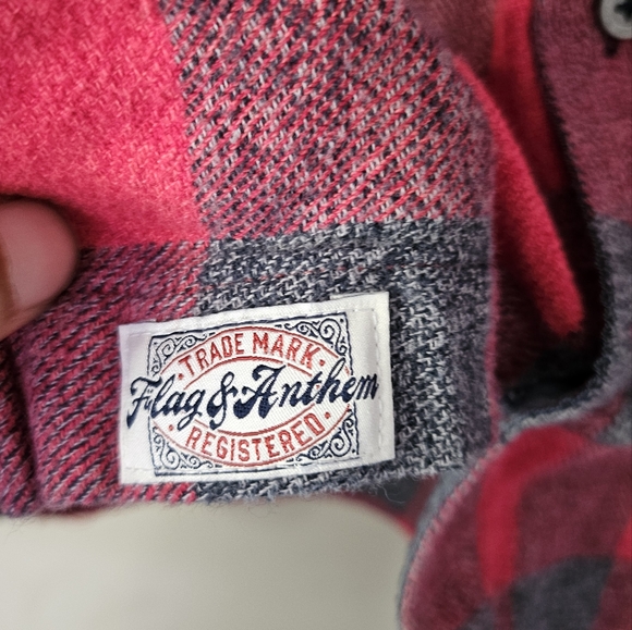 Flag & Anthem Flannel Shirt *No Sze Tag, Please See Photos for Measurements* - Picture 2 of 11